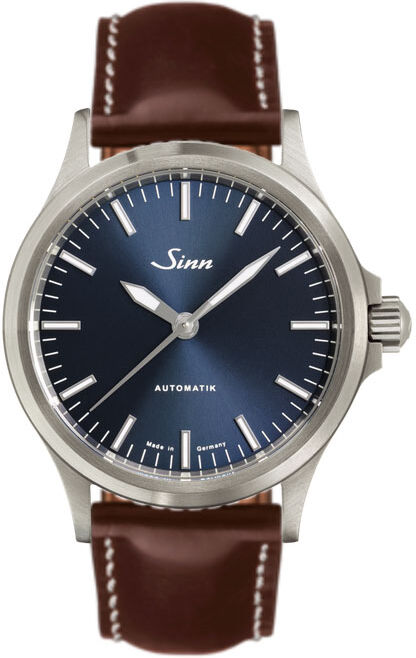 Sinn 556 I B nahkarannekkeella