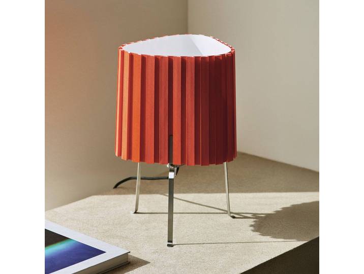 HAY Tischlampe Canelé, rot, für Wohn- / Esszimmer, Textil / Stoff / Seide, Design