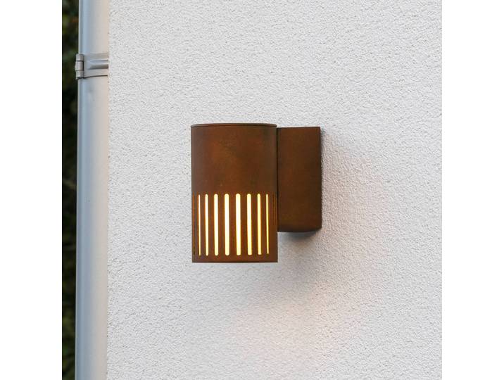 Konstsmide Aussenwandleuchte Pistoia, dimmbar, braun / rost, Aluminium, Wandleuchte außen
