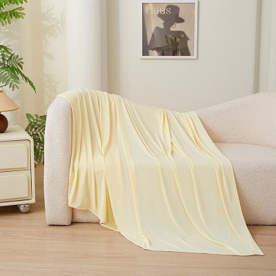 Shop Station Ice Silk Cooling Blanket Lightweight Breathable Summer Bed Blanket For Hot Sleepers yellow 39.37 59.06 In