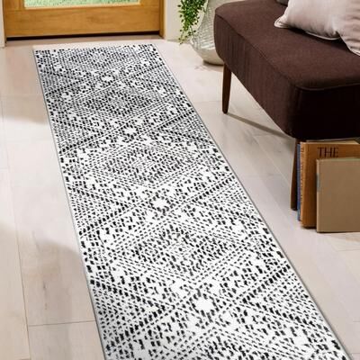 World Rug Gallery Tribal Pattern Area Rug