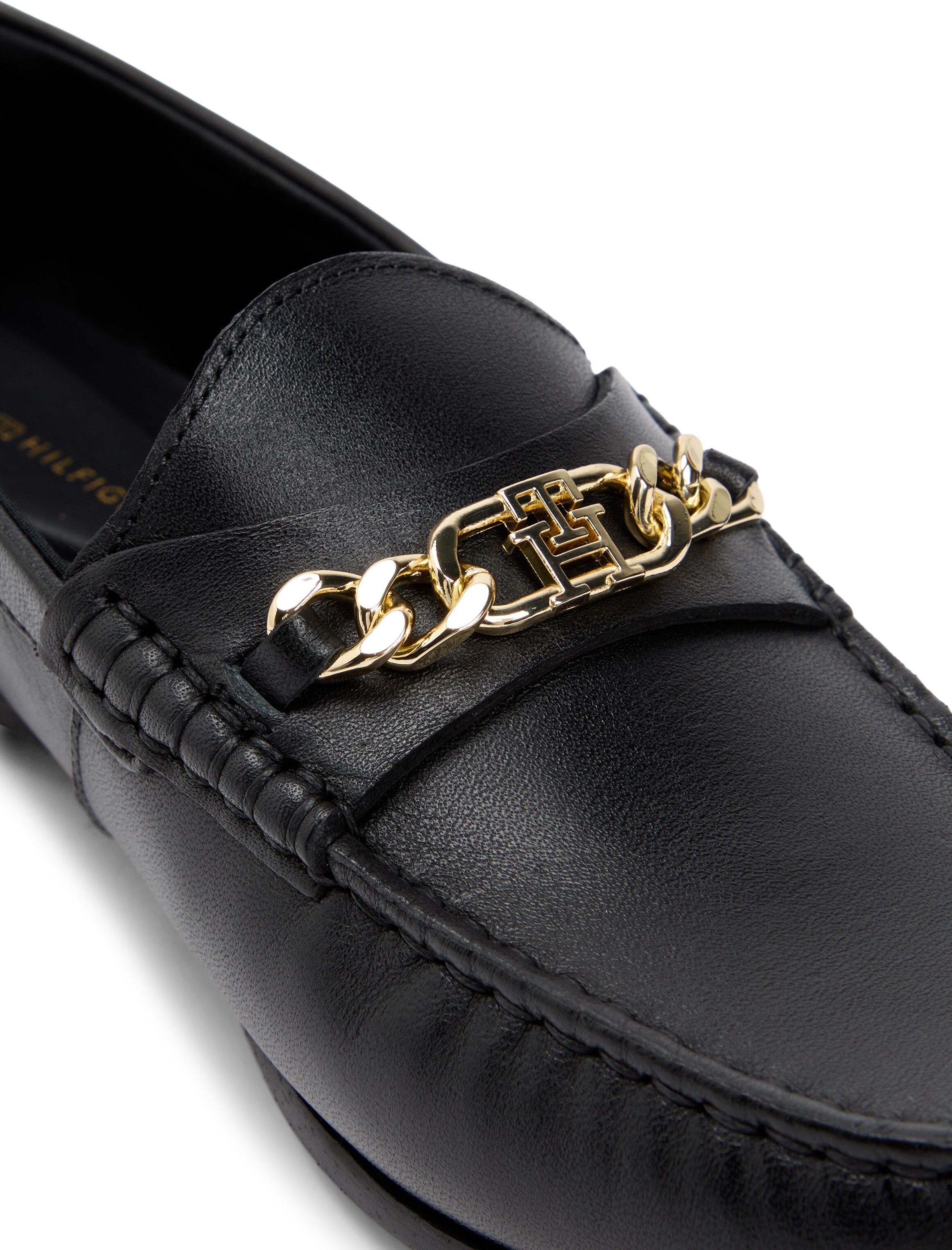 Loafer TOMMY HILFIGER "TH CHAIN LEATHER LOAFER", Damen, Gr. 41, schwarz, Leder, unifarben, Schuhe Loafer, Businesschuh, Slipper, Schlupfschuh mit goldfarbener Zierkette schwarz 41