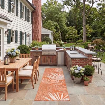 SAFAVIEH Beach House Nicomede Transitional Rug