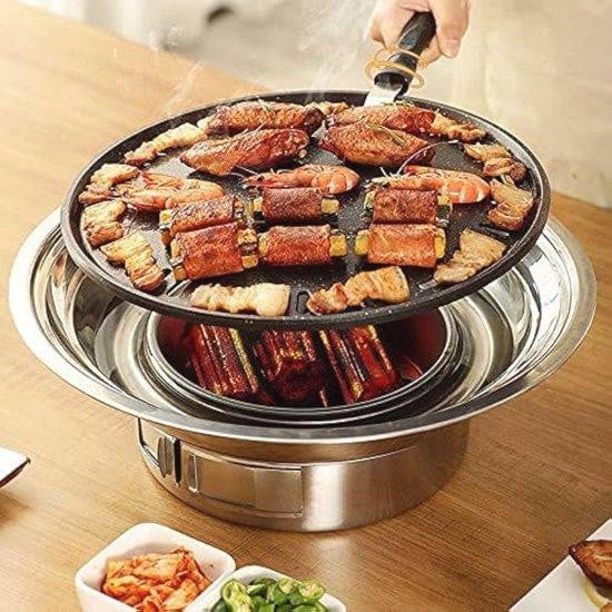 Draagbare tabletop charcoal grill van roestvrij staal in zilver voor in de tuin