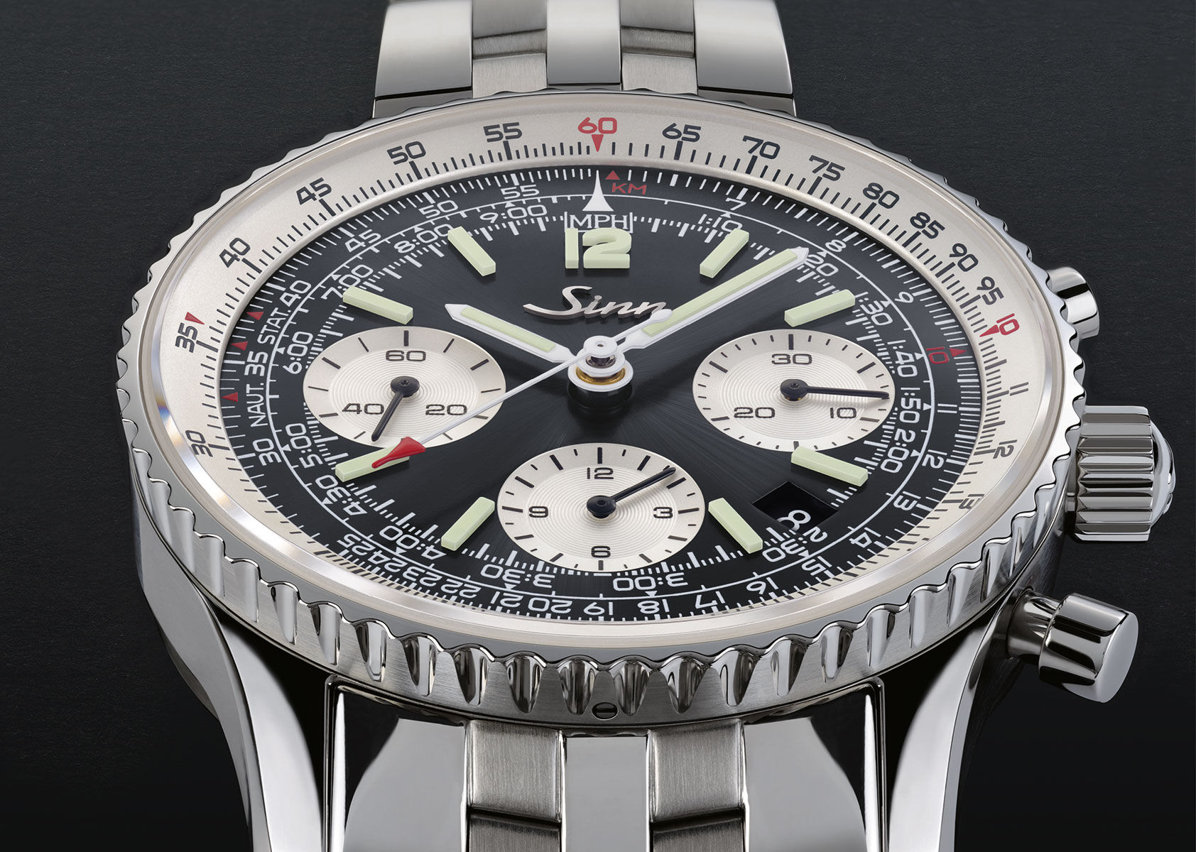 Sinn 903 St II The navigation Chronograph with fine link bracelet
