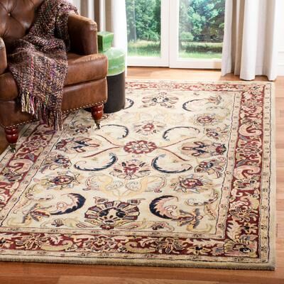SAFAVIEH Handmade Classic Versa Traditional Oriental Wool Rug