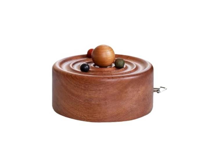 VNCdfhETs Dekorative Spieluhr Holz-Wind-Up-Phonograph Kreative Galaxy Music Box Desktop-Dekoration Musikalisches Erinnerungsstück(1piece)