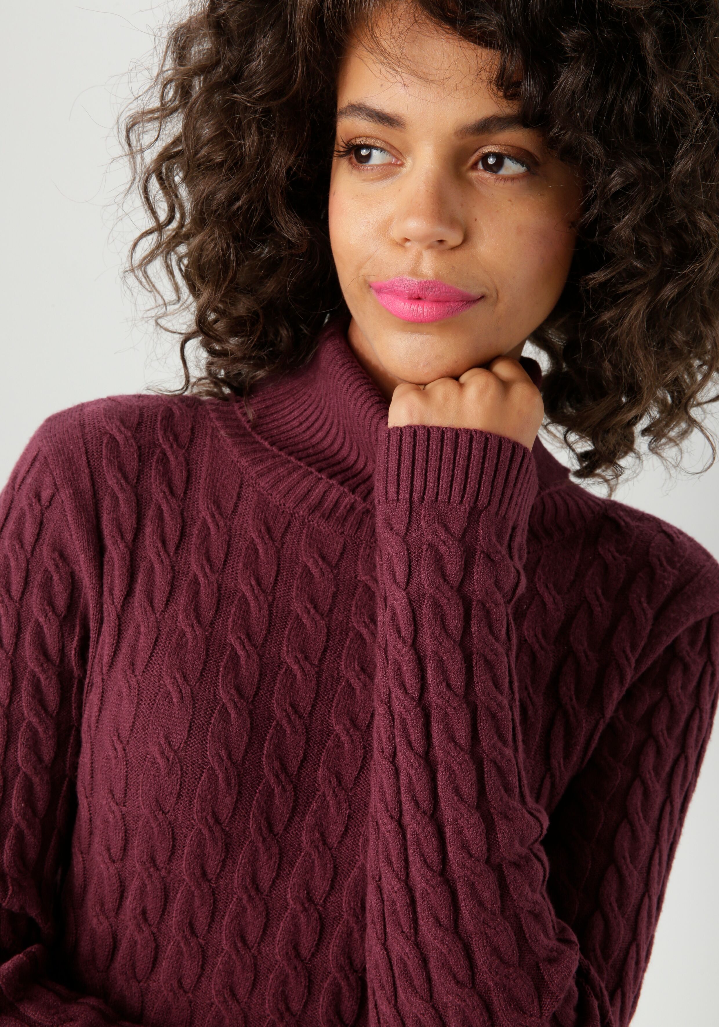 Strickkleid ANISTON CASUAL, Damen, Gr. 34, N-Gr, Langarm, Feinstrick, rot (bordeaux), Feinstrick, Obermaterial: 50% Viskose, 28% Polyester, 22% Polyamid, unifarben, figurumspielend kniefrei, Rippstrickbündchen, Kleider Strickkleid, mit Zopfmuster im Obert