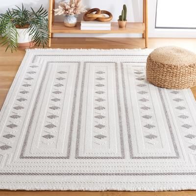 SAFAVIEH Lotus Ledjana Rustic Rug