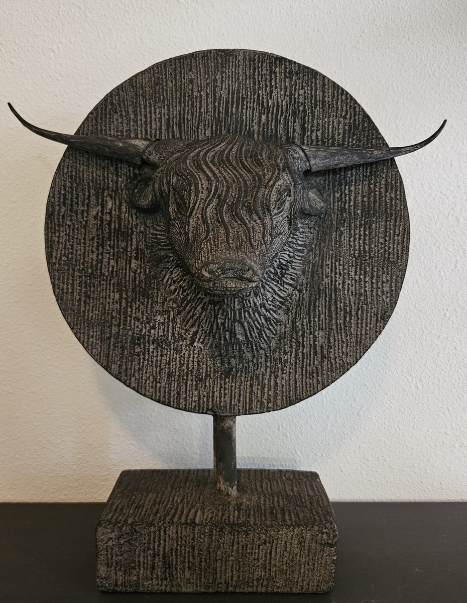 Ornament Stierenkop op Statief - Robuuste Decoratie 42 cm