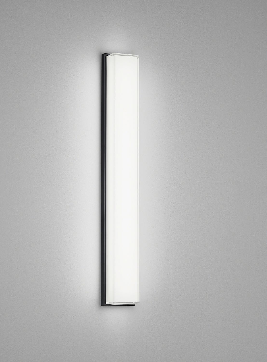 Helestra LED-Wand-/Deckenleuchte COSI 61cm schwarz 18/2006.22 4022671115308