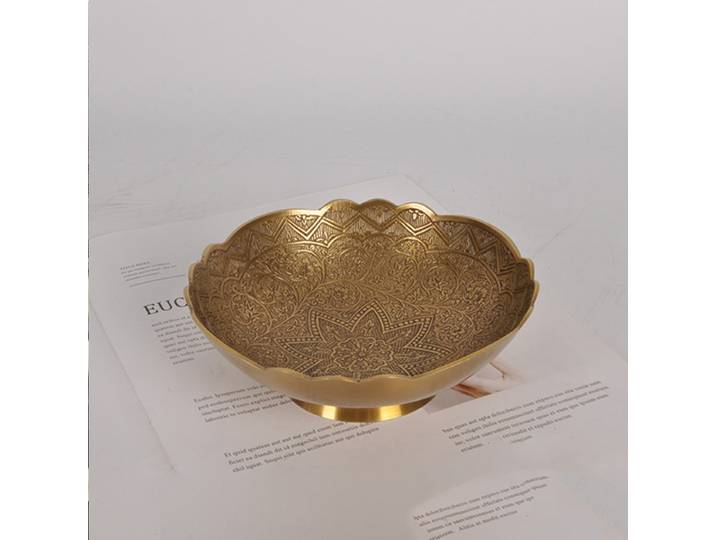 Assiette à fruits en laiton, plateau en cuivre pur, style nordique américain Vintage haut de gamme, plat de collation de luxe, plateau de rangement de fruits secs exquis