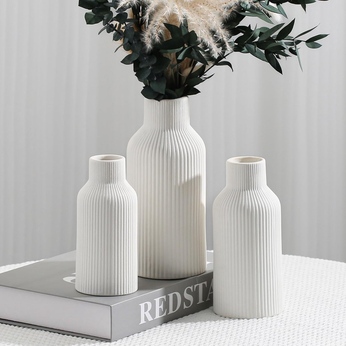 Set van 3 moderne witte keramische vazen