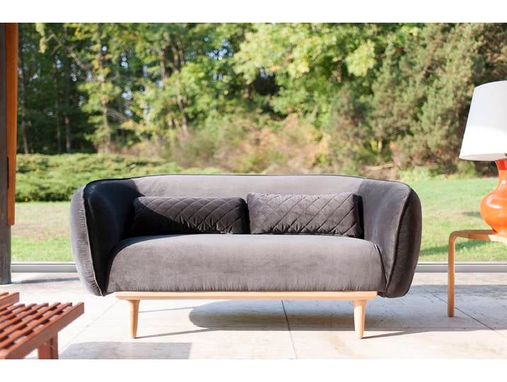 Canapé scandinave arrondi Olson en velours gris