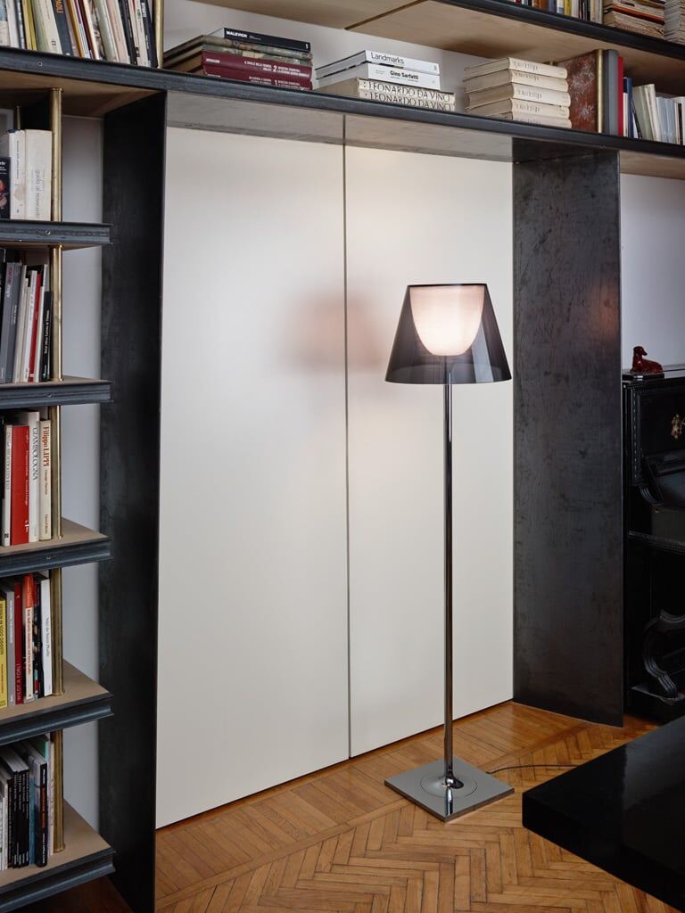 Flos KTribe F2 Stehleuchte (fumée) fumée