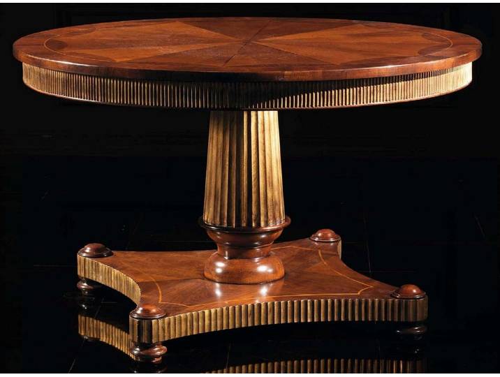 JVmoebel Esstisch Brauner Antik Esstisch Designer Holztisch Edle Esszimmertische, Made in Europa