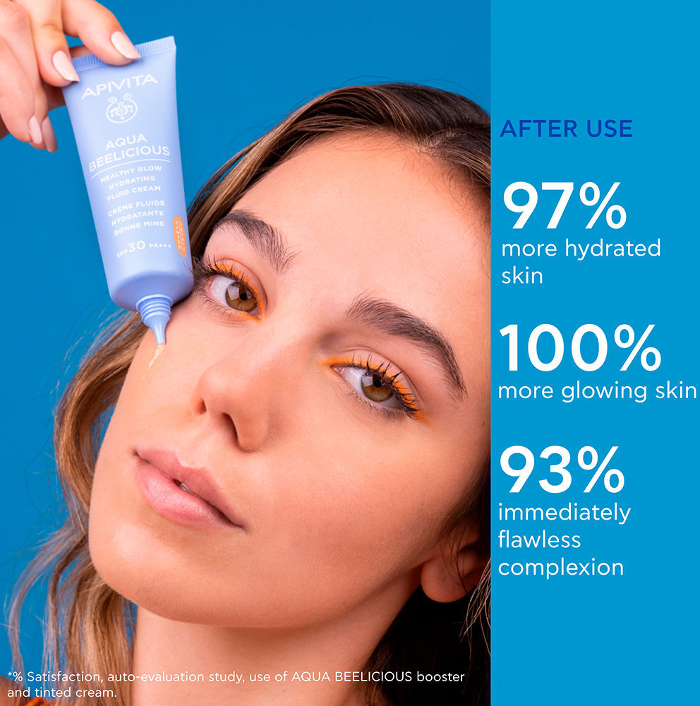 Apivita Aqua Beelicious Crème Fluide Hydratante Éclairante Spf 30 Avec Couleur 40 ml