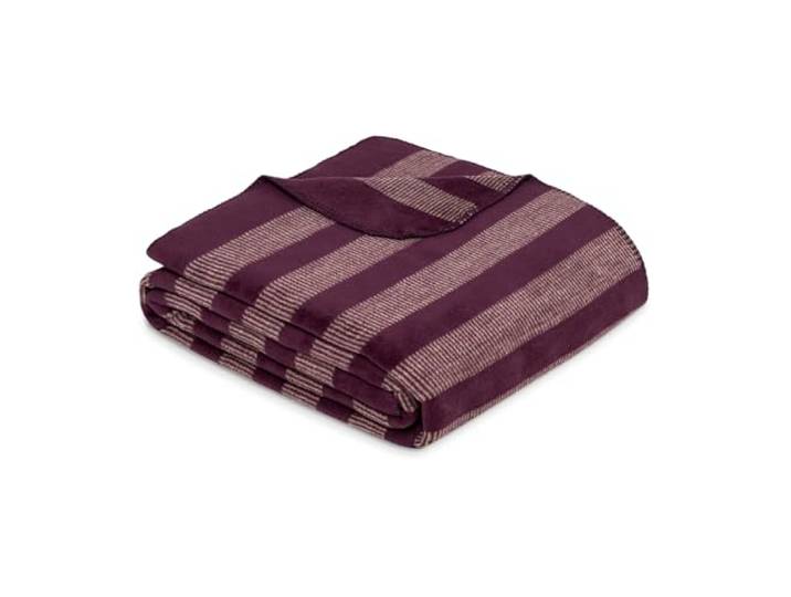 s.Oliver Decke 150x200 cm - Baumwollmix, warm & waschbar, Kuscheldecke Beere gestreift