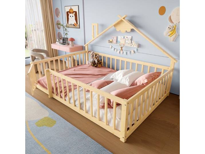 Lit enfant en bois - Dimensions 140x190 cm - Bois de pin naturel - Design maison de rêve - Garde-corps avec serrure