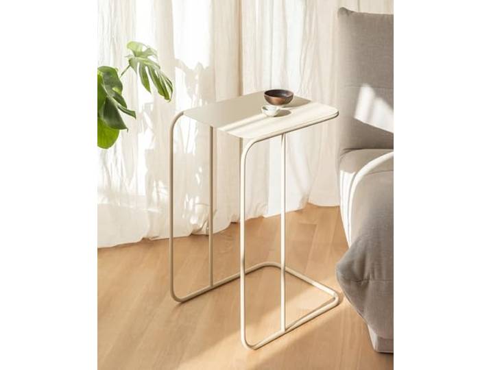 Metallbude Beistelltisch DENYA - Cashew - Moderner Beistelltisch aus Metall - Kratz-, Stoß- & Schlagfest - 44x35x60 cm