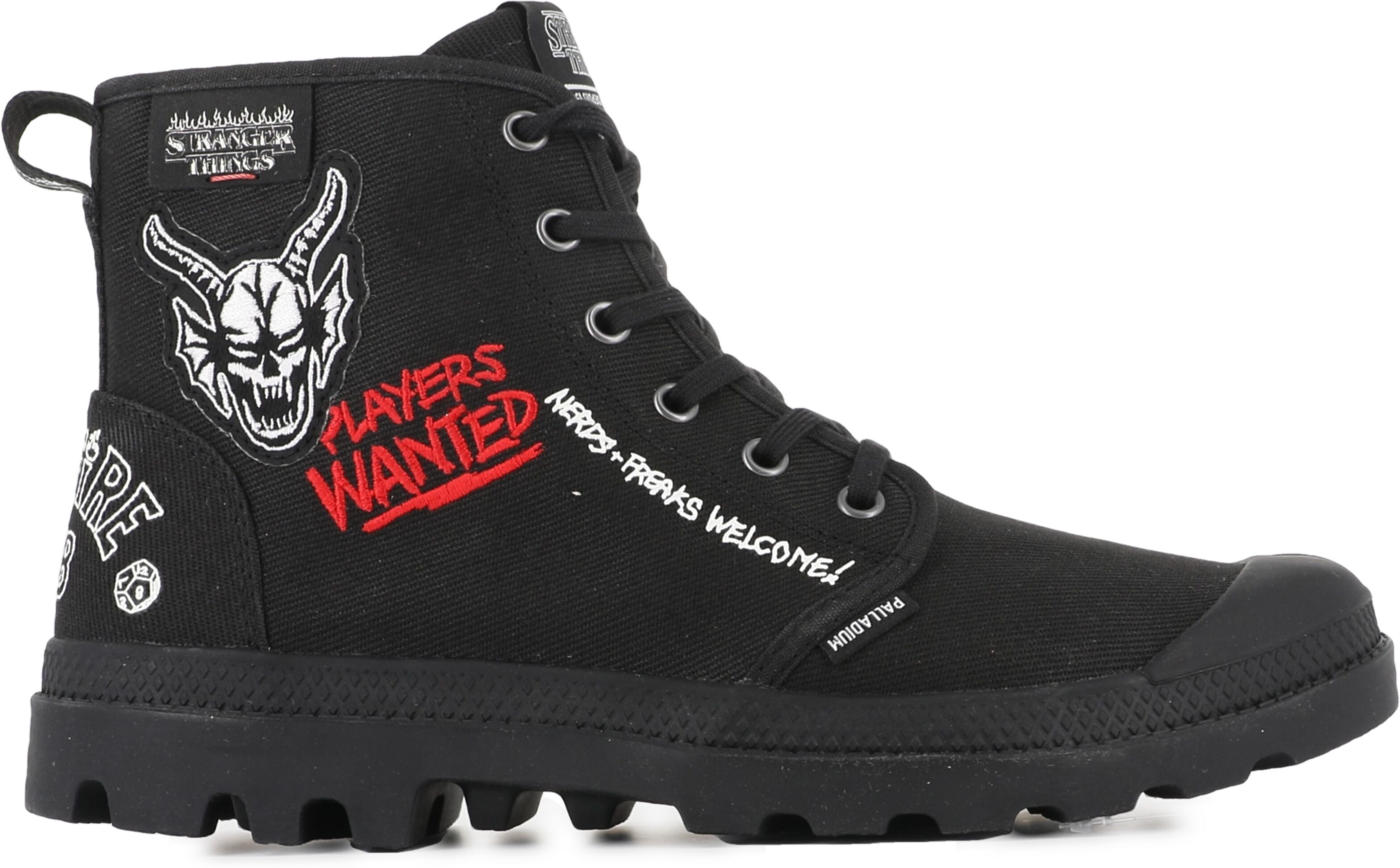 Schnürboots PALLADIUM "STRANGER THINGS X PAMPA HELLFIRE", Herren, Gr. 46, Textil, schwarz (all schwarz), Schuhe Schnürboots, Schnürstiefel aus Canvas mit Print all schwarz 46, Textil