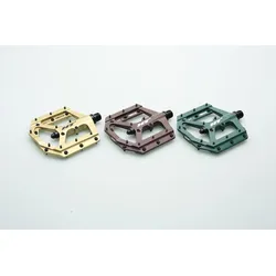 Pedale ME03 CNC Titanium / 218 (Paar) g / weiß