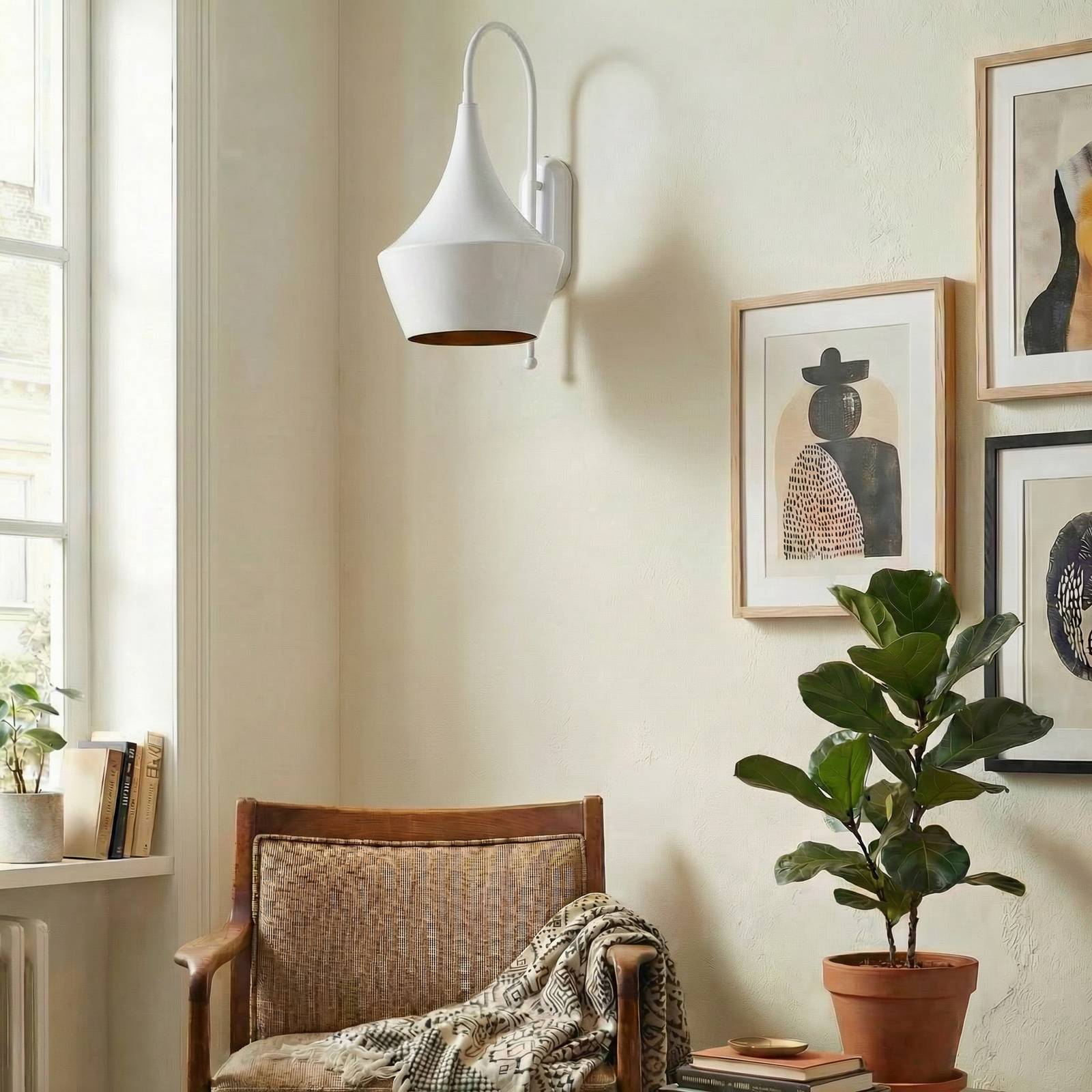 Wandlampe Olaf ROYALTECH, dimmbar, weiß / opal, für Wohn- / Esszimmer, Metall, Wandleuchte, Wandlampe Innen
