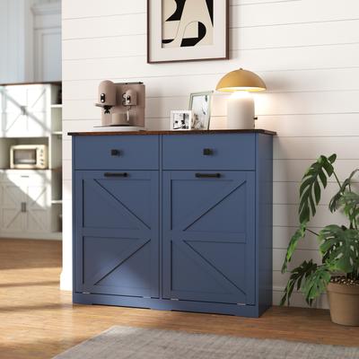 Kodotan sofa Farmhouse Double Tilt Out Trash Cabinet, Free Standing Recycling Cabinet with Hideaway Drawer, Barn Door Laundry Sorter Cabinet