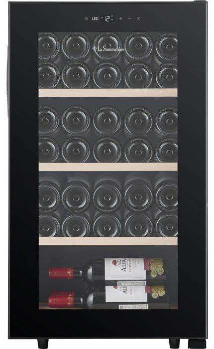 Weinreifer, Modell LA SOMMELIERE SMART36, freistehend, vernetzt, Fassungsvermögen 34 Flaschen, reversible Tür, Holzablagen, Schwarz