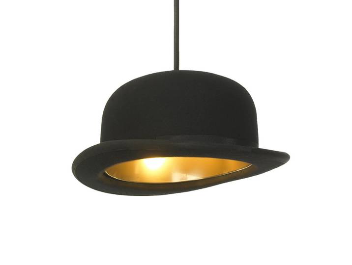 INNERMOST lampe à suspension avec le chapeau JEEVES (Chapeau melon noir avec inteur dorBone - Feutre et aluminium anodisé)