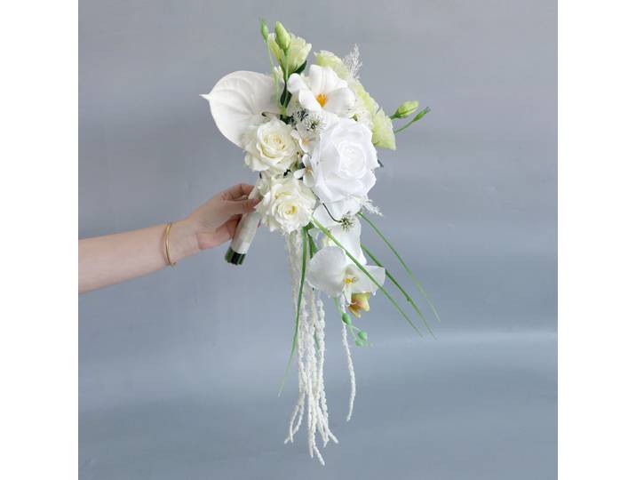 Bouquet de mariage Bouquet de mariée en cascadeFleurs de mariage Bouquets de mariée