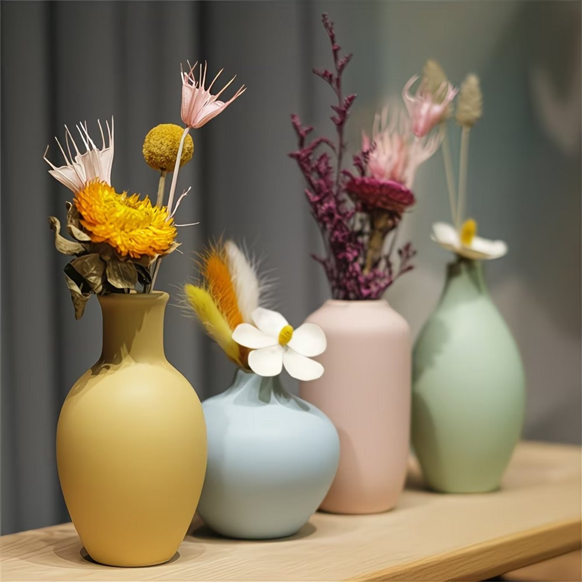 Set van 4 keramische vazen voor creatieve huisdecoratie
