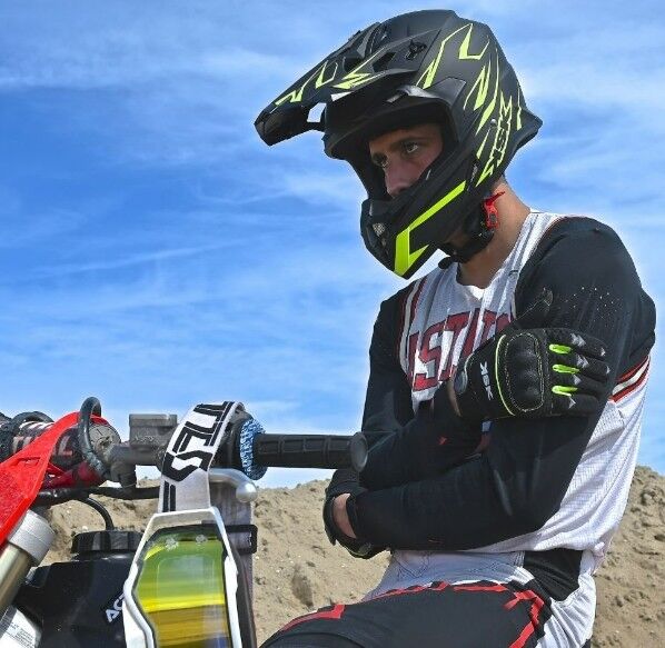 KSK SUNDRY001 Motocross Helm