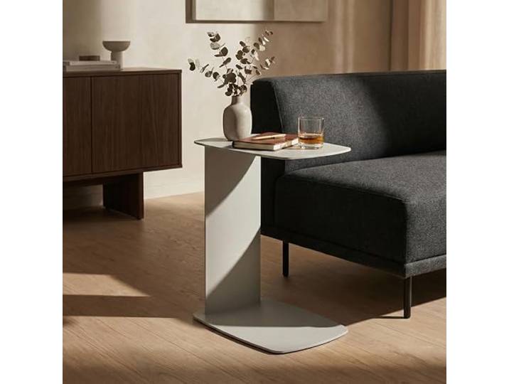 Siqual Design Beistelltisch Metall C-Form, pulverbeschichtet & wetterfest – Sofa Couch Tisch für Wohnzimmer, Balkon & Terrasse – Standby (Weiß)