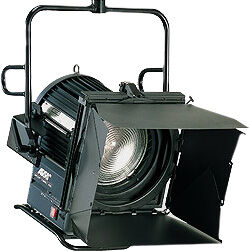 Arri Daylight Compact 2500w Theater, Man, Veam, Grau