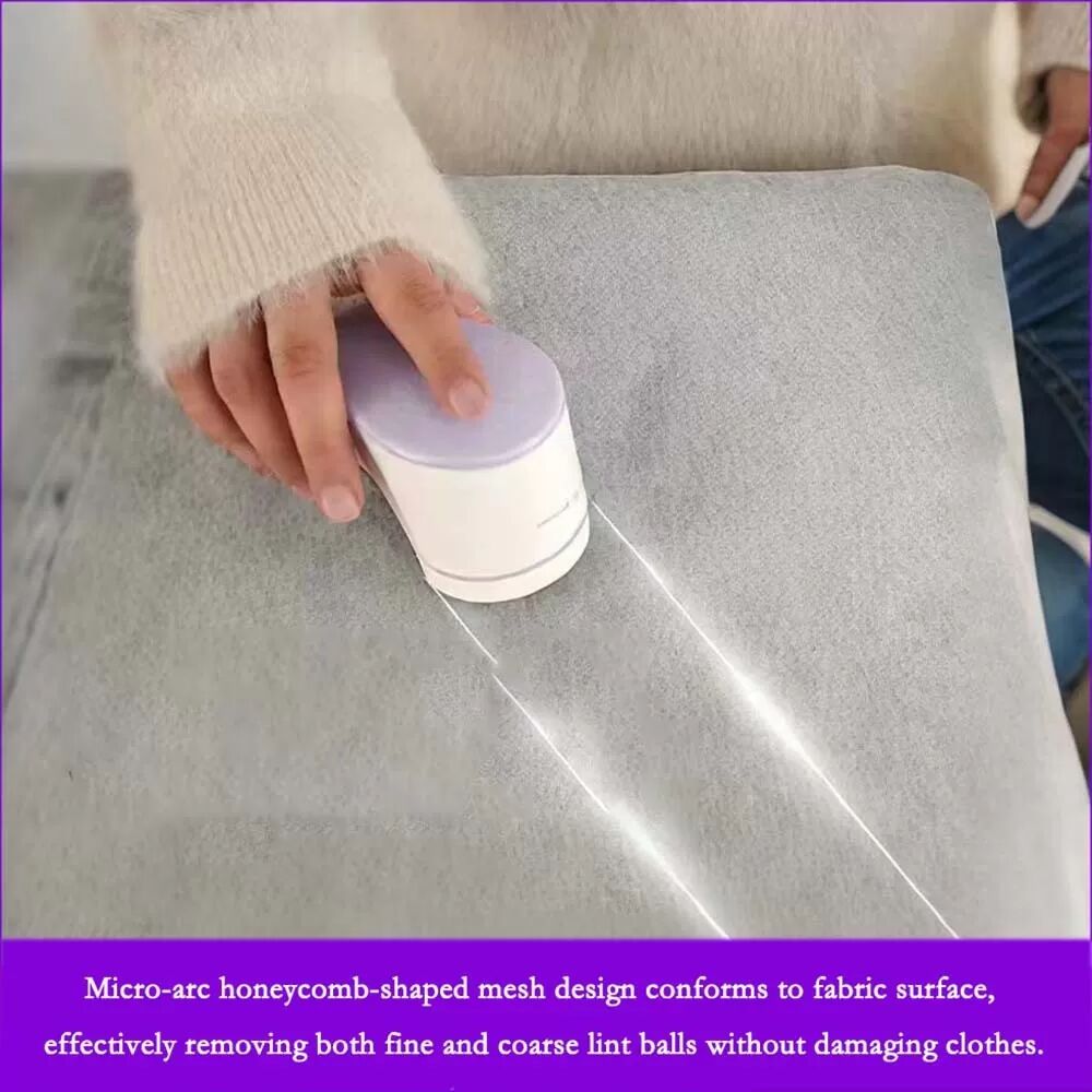 INF Batteriebetriebener Fusselrasierer - Tragbarer Fusselentferner für Kleidung Violett