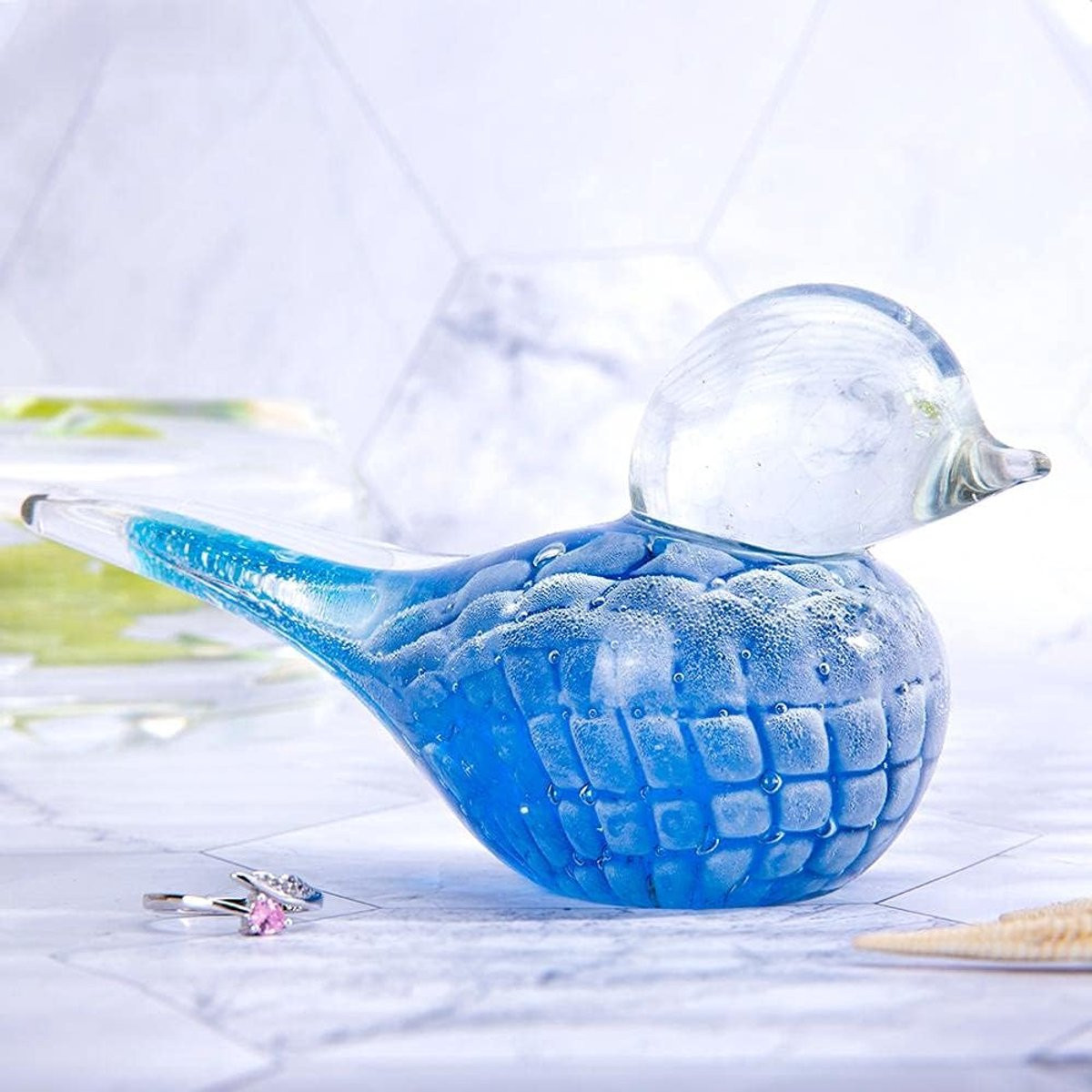 Uniek handgeblazen glazen vogel beeldje voor decoratie van uw interieur
