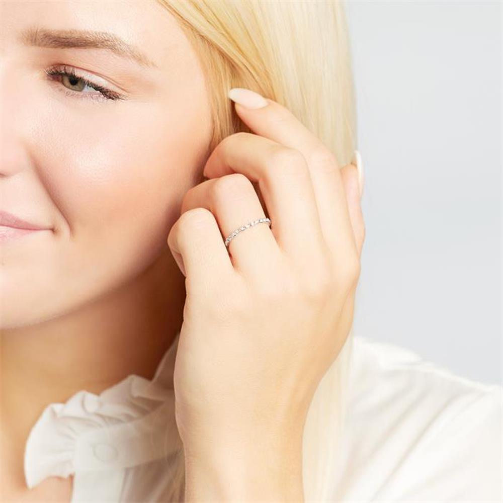 Brilladia 750er Weißgold Ring 9 Diamanten