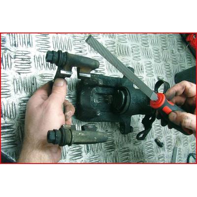KS TOOLS Feile, Bremsbelagschacht-Reinigung 161.0950