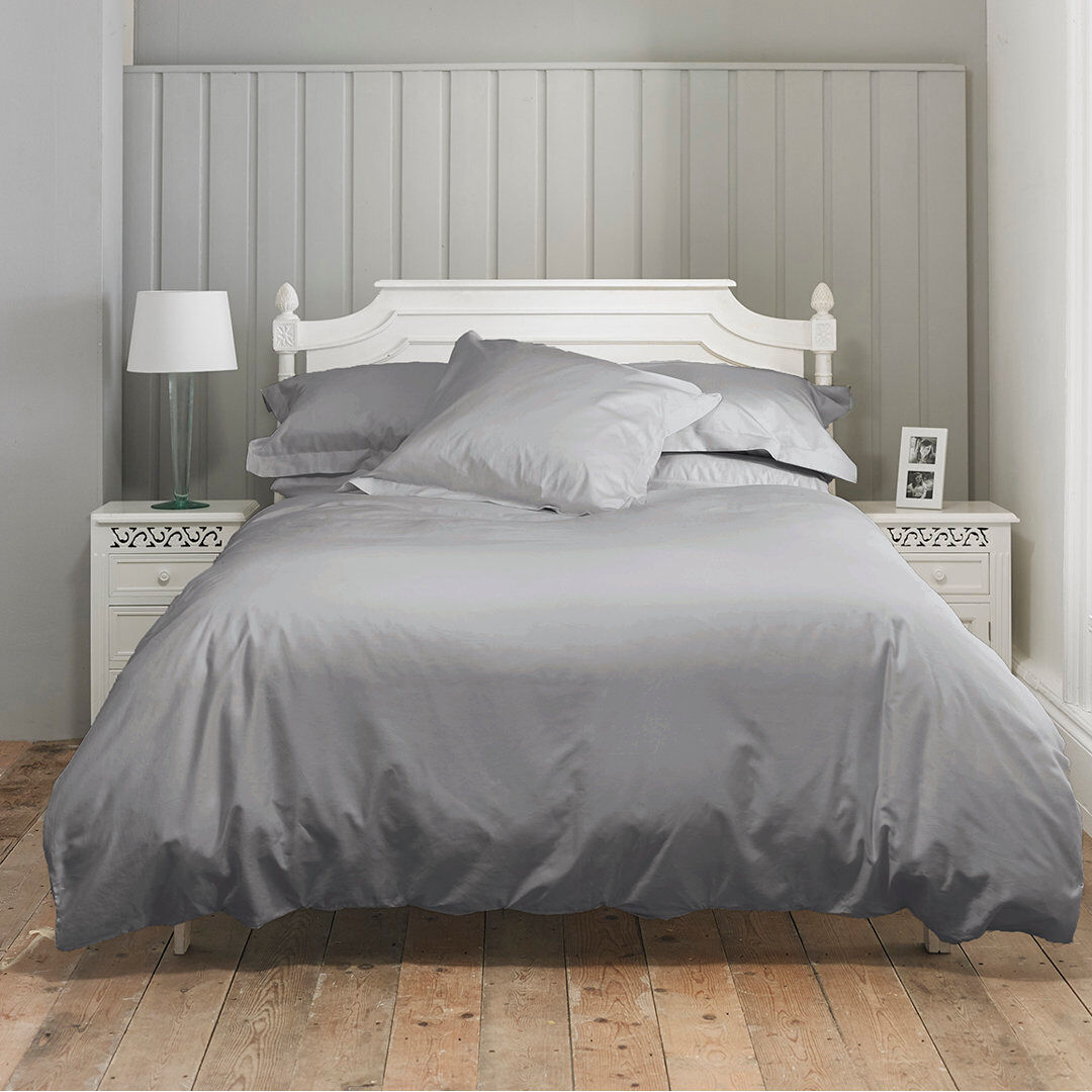 The Lyndon Company Cotton Duvet Cover Set with Pillowcases Platinum Single - 1 Standard Pillowcase