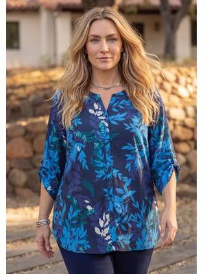 Plus Size Women's Breezeway Georgette Blouse by Catherines in Navy Wild Leaves (Size 2X)