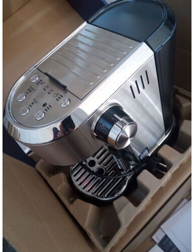 PROMO DeLonghi Dedica Maestro Plus EC950.M machine expresso UTILISÉE RÉPARATION POMPE
