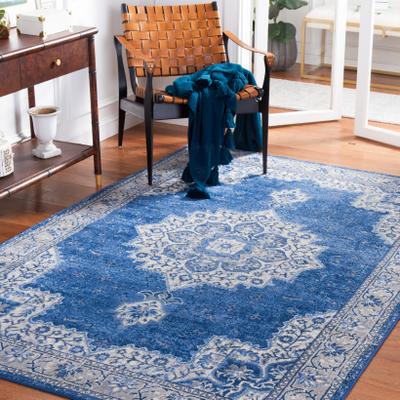 SAFAVIEH Brentwood Tapati Traditional Rug