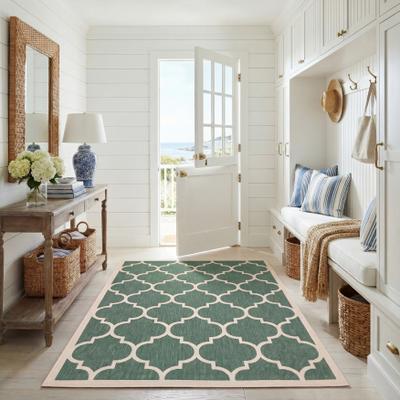 SAFAVIEH Courtyard Kathy Indoor/ Outdoor Waterproof Patio Backyard Rug