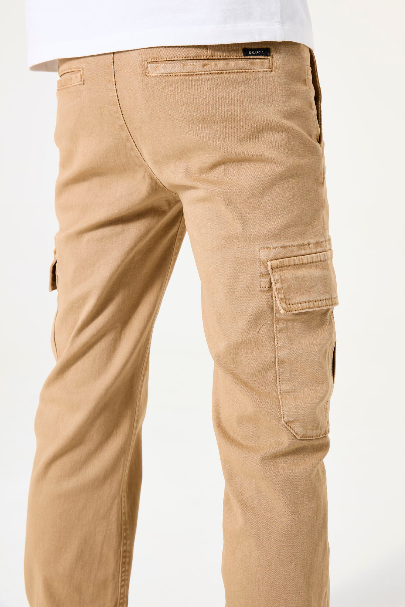 Cargohose GARCIA, Jungen, Gr. 146, N-Gr, beige (hessian), Web, Obermaterial: 98% Baumwolle, 2% Elasthan, unifarben, regular fit lang, Hosen Cargohose, for BOYS hessian 146, N-Gr