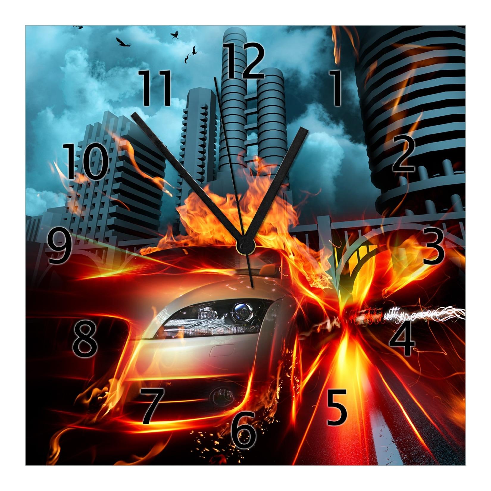 Wallario Uhr 30 x 30 cm, weiße Zeiger Brennendes fahrendes Auto