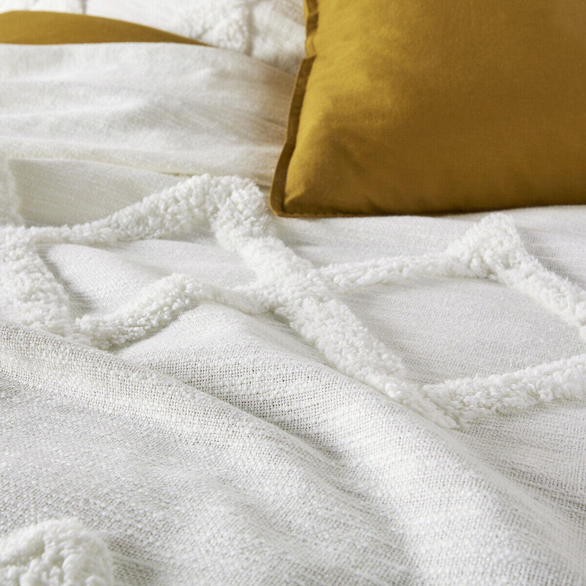 LA REDOUTE INTERIEURS Dessus de lit coton tufté, Assa