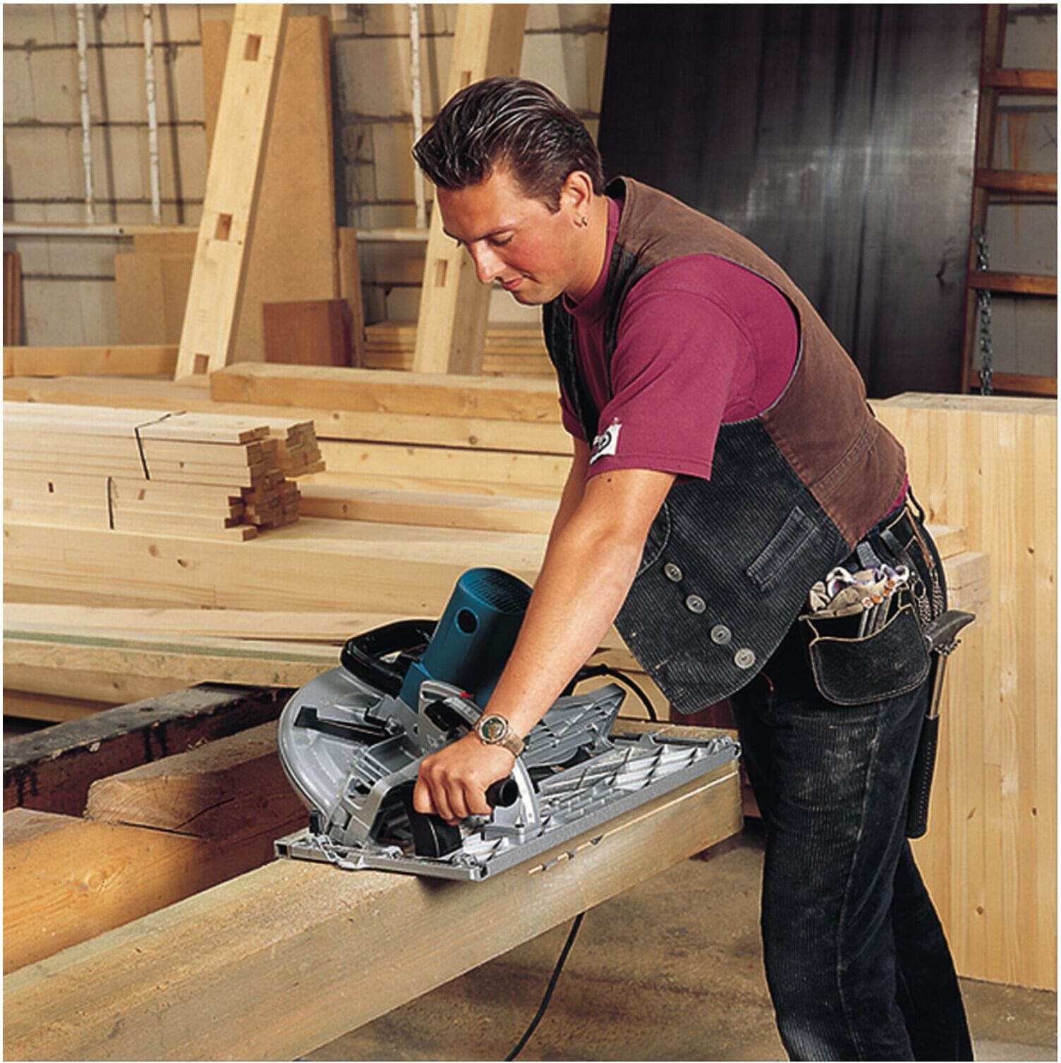 Makita 5143R Handkreissäge Schnittleistung bis zu 130 mm bei ° Neigungswinkel, 5143R)
