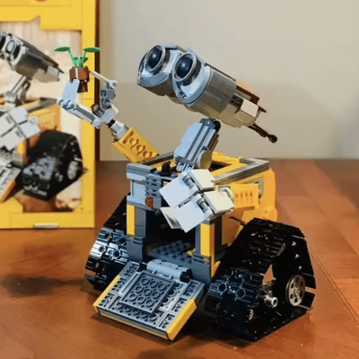 Uplift Curations 687PCS Wall E Robot Building Blocks Set DIY Assembly STEM Toy & Collectible Model 687PCS Wall E Robot Building Blocks Set DIY Assembly STEM Toy & Collectible Model