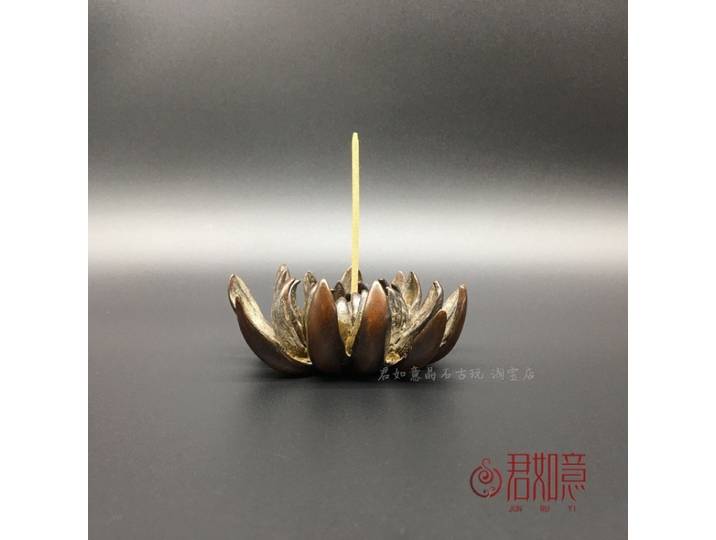 Porte-encens créatif en forme de chrysanthème en cuivre Antique, ornement en forme d'os de pétale, fleur en cuivre